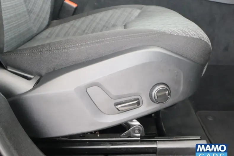 Volvo XC60 din 2022 cu 80.831 km - oferta VOL180517 - foto 18