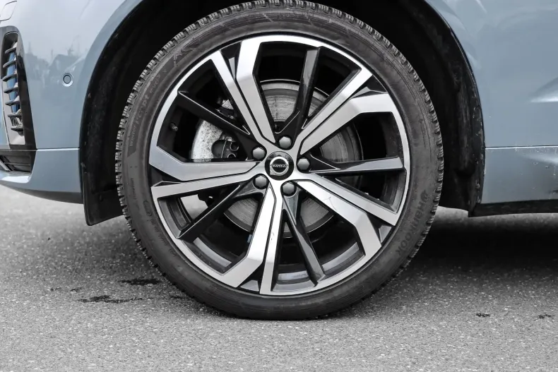 Volvo XC60 din 2023 cu 14.415 km - oferta VOL180520 - foto 3