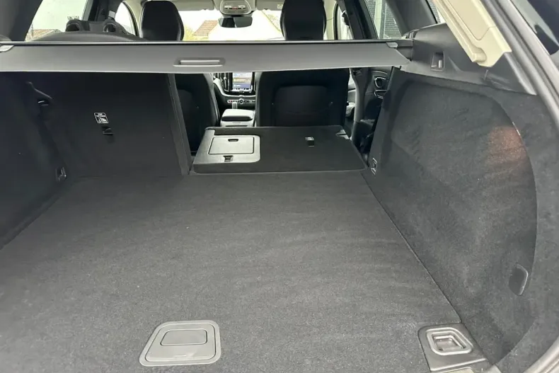 Volvo XC60 din 2022 cu 87.500 km - oferta VOL180521 - foto 19