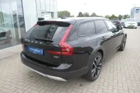 Volvo V90 Cross Country din 2023 cu 47.963 km - oferta VOL180524 - foto 3