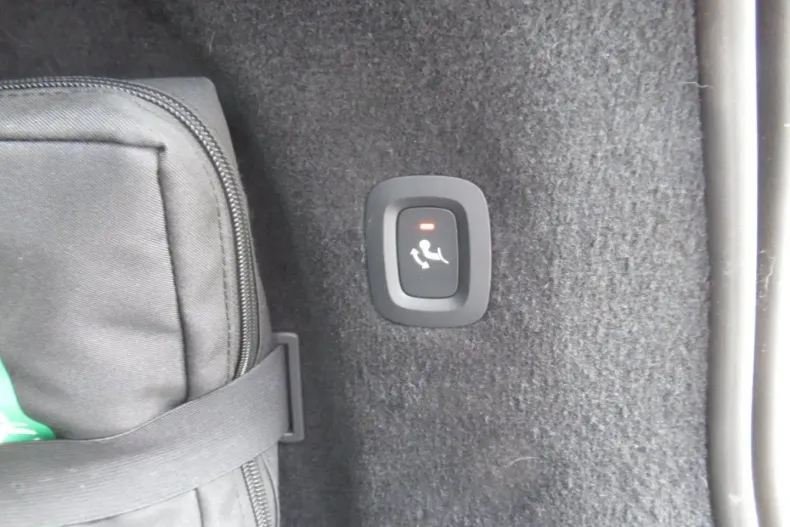 Volvo V90 Cross Country din 2023 cu 47.963 km - oferta VOL180524 - foto 5