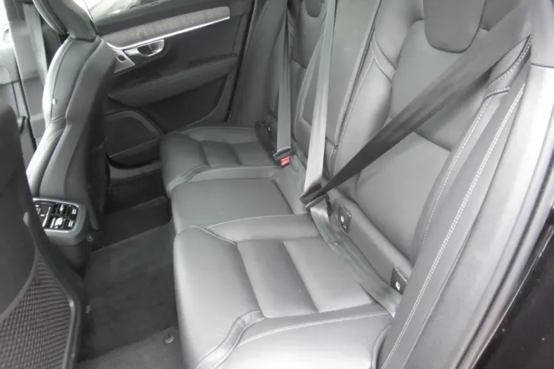 Volvo V90 Cross Country din 2023 cu 47.963 km - oferta VOL180524 - foto 8