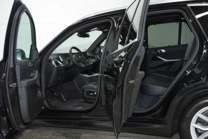 BMW X5 (Seria X) din 2024 cu 15.357 km - oferta BMW180525 - foto 5