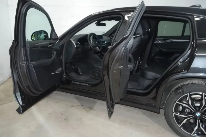 BMW X4 din 2025 cu 9.651 km - oferta BMW180538 - foto 3