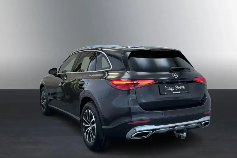 Mercedes-Benz GLC 220 din 2026 cu 2.555 km - oferta MER180543 - foto 3