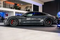 Porsche Taycan din 2022 cu 71.568 km - oferta POR180545 - foto 2