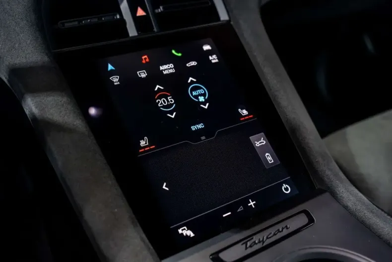 Porsche Taycan din 2022 cu 71.568 km - oferta POR180545 - foto 18