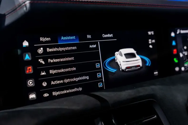 Porsche Taycan din 2022 cu 71.568 km - oferta POR180545 - foto 21