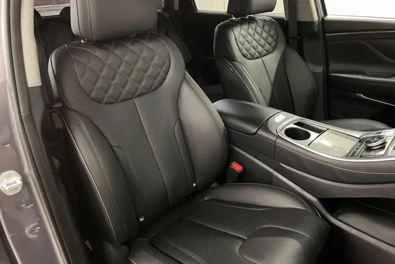 Hyundai SANTA FE din 2022 cu 63.399 km - oferta HYU180546 - foto 9