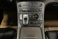 Hyundai SANTA FE din 2022 cu 63.399 km - oferta HYU180546 - foto 23