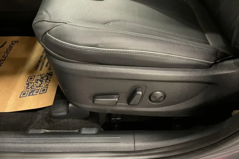 Hyundai SANTA FE din 2022 cu 63.399 km - oferta HYU180546 - foto 25