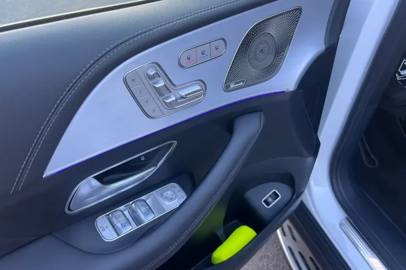 Mercedes-Benz GLE 53 AMG din 2024 cu 19.600 km - oferta MER180547 - foto 12