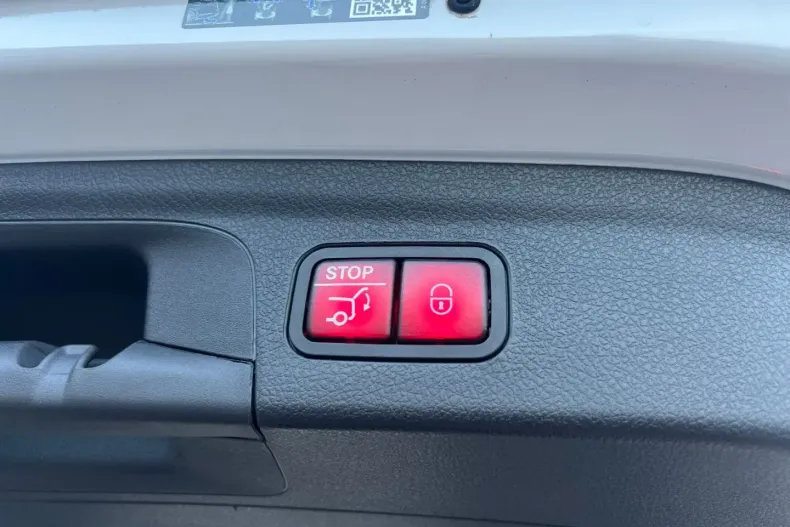 Mercedes-Benz GLE 53 AMG din 2024 cu 19.600 km - oferta MER180547 - foto 34