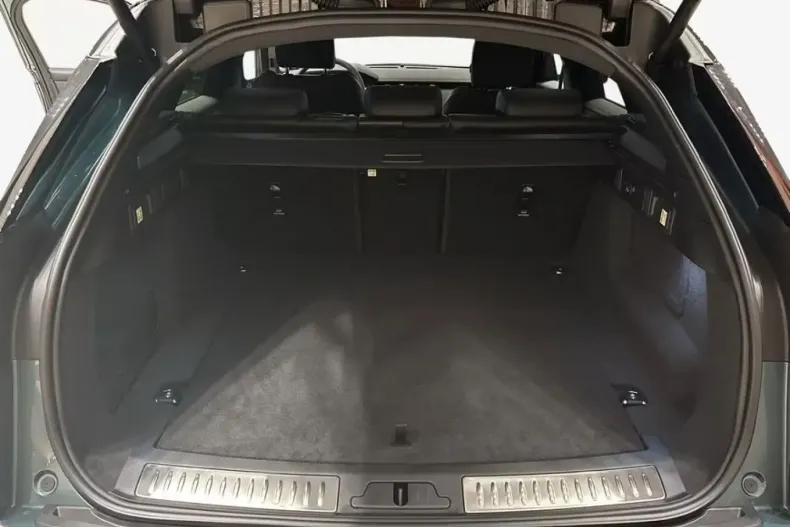 Land Rover Range Rover Velar din 2025 cu 983 km - oferta LAN180549 - foto 19