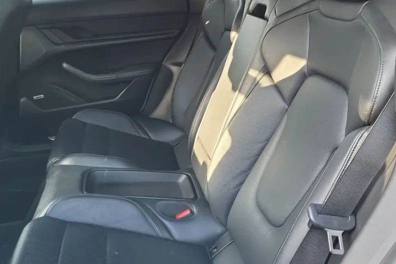 Porsche Taycan din 2021 cu 115.000 km - oferta POR180553 - foto 12