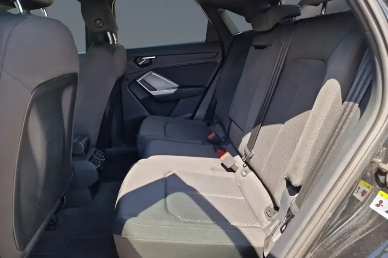 Audi Q3 din 2021 cu 63.647 km - oferta AUD180558 - foto 13