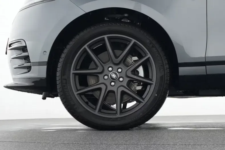 Land Rover Range Rover Velar din 2026 cu 1.100 km - oferta LAN180567 - foto 17