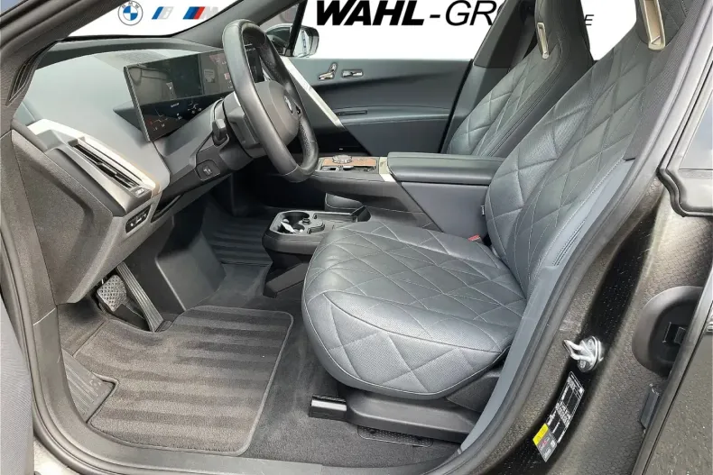 BMW iX (Seria i) din 2023 cu 33.398 km - oferta BMW180568 - foto 7