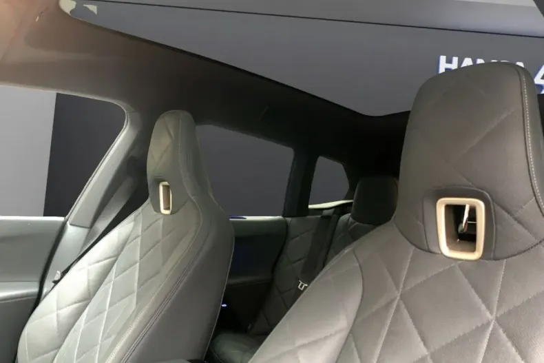 BMW iX (Seria i) din 2023 cu 25.878 km - oferta BMW180569 - foto 18