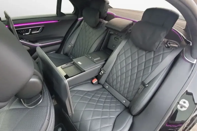 Mercedes-Benz S 580 (Clasa S) din 2025 cu 20.900 km - oferta MER180571 - foto 19