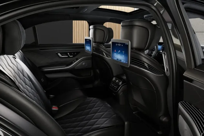 Mercedes-Benz S 580 (Clasa S) din 2025 cu 12.466 km - oferta MER180572 - foto 10