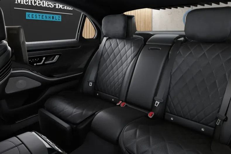 Mercedes-Benz S 580 (Clasa S) din 2025 cu 12.466 km - oferta MER180572 - foto 12