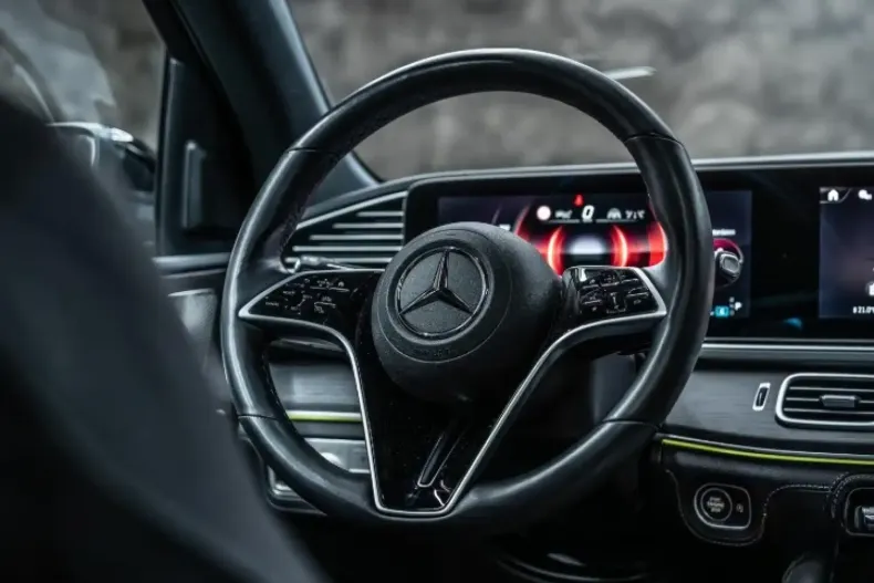 Mercedes-Benz GLE 450 din 2024 cu 31.286 km - oferta MER180581 - foto 9