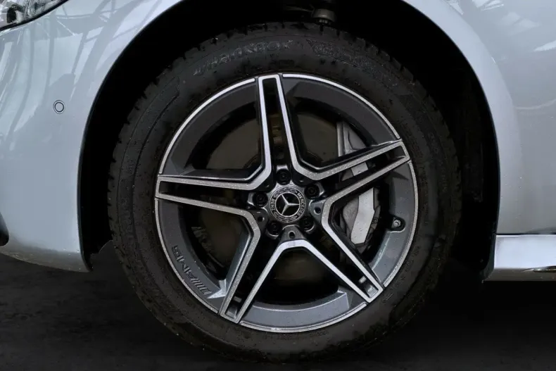 Mercedes-Benz S 450 din 2024 cu 7.750 km - oferta MER180588 - foto 16