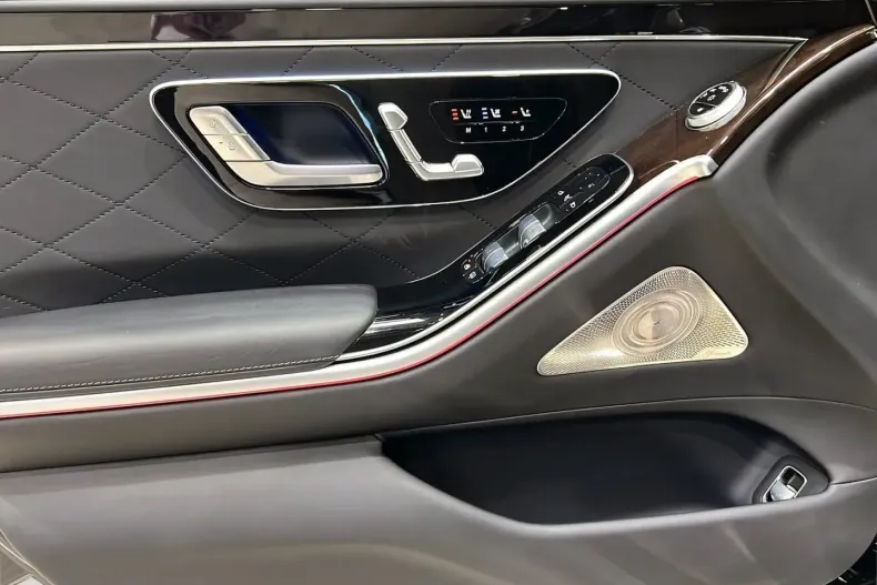 Mercedes-Benz S 450 (Clasa S) din 2024 cu 22.766 km - oferta MER180591 - foto 12