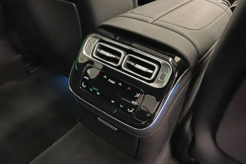 Mercedes-Benz S 580 (Clasa S) din 2024 cu 21.893 km - oferta MER180595 - foto 10