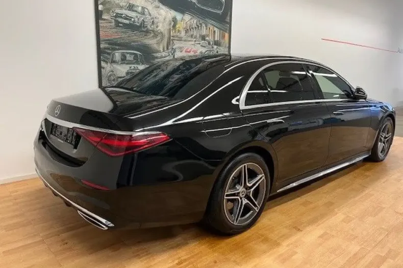 Mercedes-Benz S 580 (Clasa S) din 2024 cu 29.600 km - oferta MER180596 - foto 2