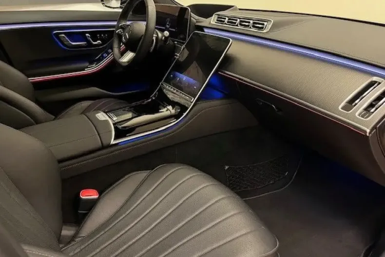 Mercedes-Benz S 580 (Clasa S) din 2024 cu 29.600 km - oferta MER180596 - foto 4