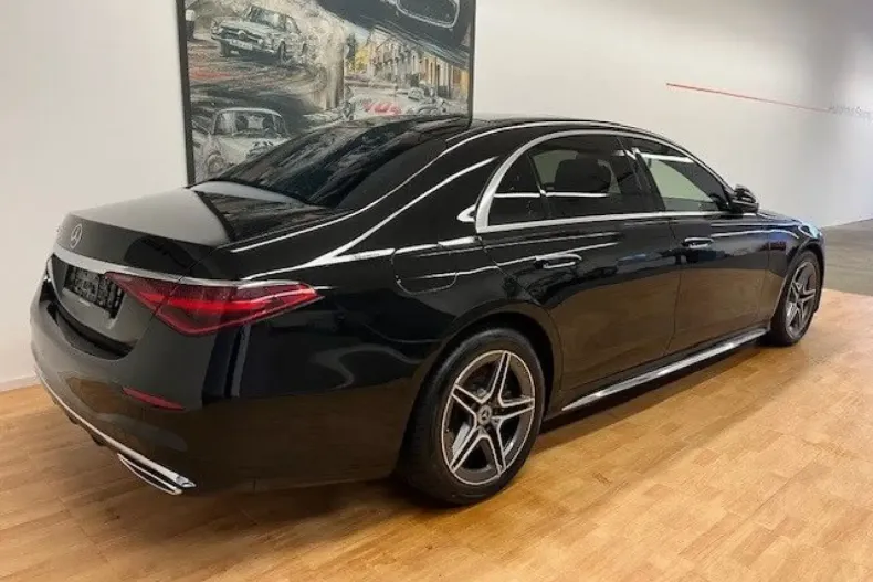 Mercedes-Benz S 580 (Clasa S) din 2024 cu 16.397 km - oferta MER180597 - foto 2