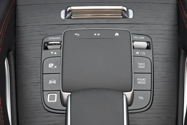 Mercedes-Benz GLE 53 AMG (Clasa GLE) din 2025 cu 9.900 km - oferta MER180603 - foto 9