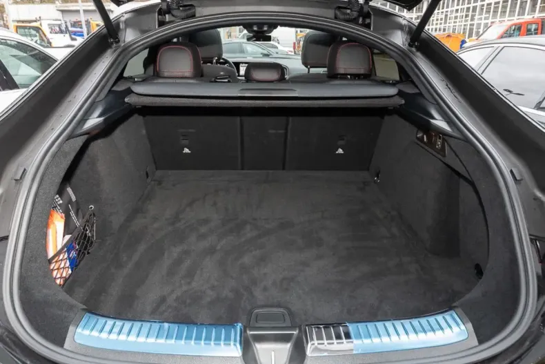 Mercedes-Benz GLE 53 AMG (Clasa GLE) din 2025 cu 9.900 km - oferta MER180603 - foto 15