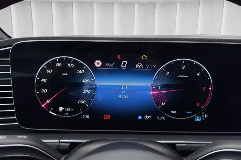 Mercedes-Benz GLE 300 (Clasa GLE) din 2024 cu 9.389 km - oferta MER180619 - foto 11