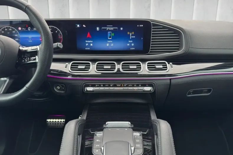 Mercedes-Benz GLE 300 (Clasa GLE) din 2024 cu 9.389 km - oferta MER180619 - foto 14