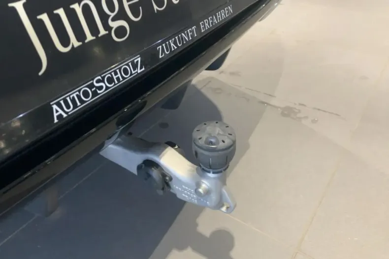 Mercedes-Benz GLE 300 (Clasa GLE) din 2025 cu 15.806 km - oferta MER180620 - foto 10