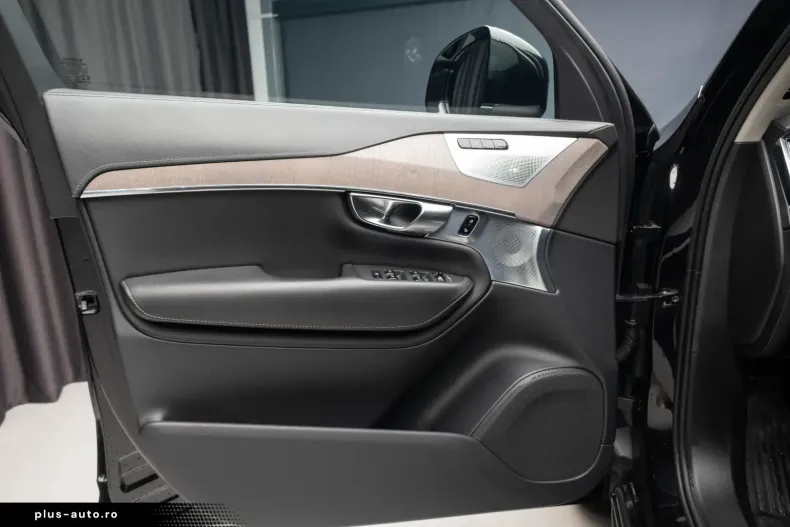 Volvo XC90 din 2022 cu 82.500 km - oferta VOL180624 - foto 21