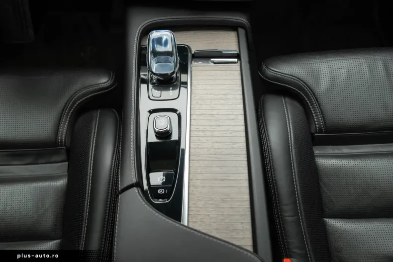 Volvo XC90 din 2022 cu 82.500 km - oferta VOL180624 - foto 35