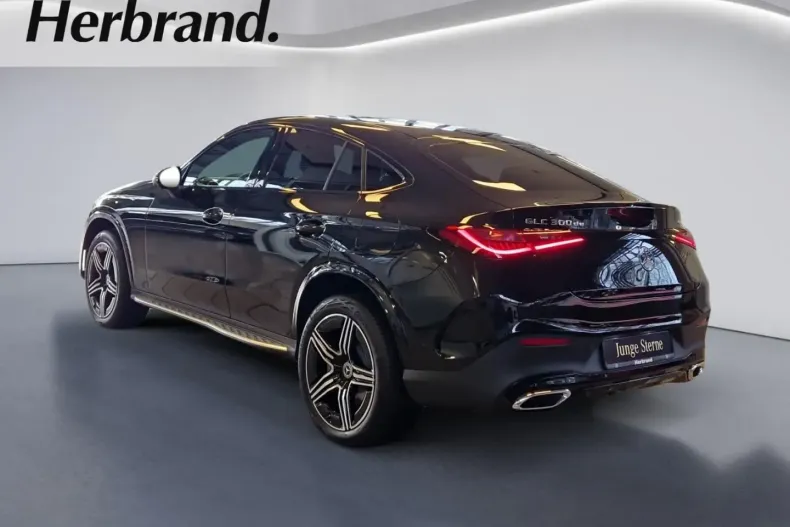 Mercedes-Benz GLC 300 (Clasa GLC) din 2024 cu 9.859 km - oferta MER180634 - foto 4