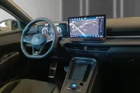 Volkswagen T-Roc din 2025 cu 4.302 km - oferta VOL180636 - foto 6