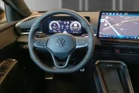 Volkswagen T-Roc din 2025 cu 4.302 km - oferta VOL180636 - foto 9