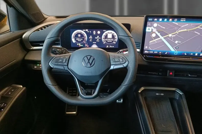 Volkswagen T-Roc din 2025 cu 4.302 km - oferta VOL180636 - foto 9