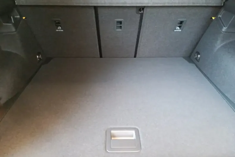 Volkswagen T-Roc din 2025 cu 4.302 km - oferta VOL180636 - foto 16