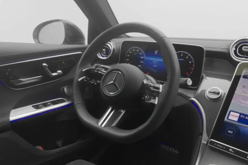 Mercedes-Benz GLC 300 (Clasa GLC) din 2025 cu 11.313 km - oferta MER180639 - foto 19