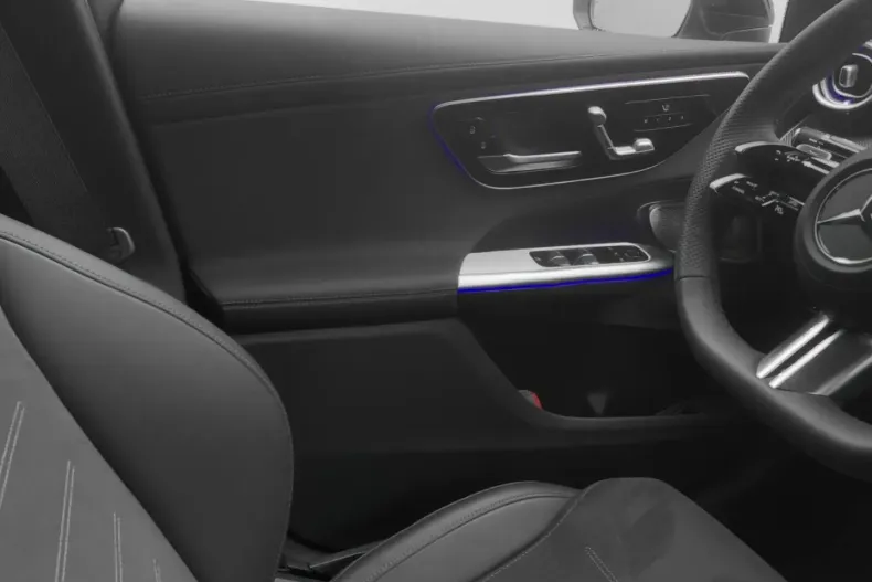 Mercedes-Benz GLC 300 (Clasa GLC) din 2025 cu 11.313 km - oferta MER180639 - foto 23