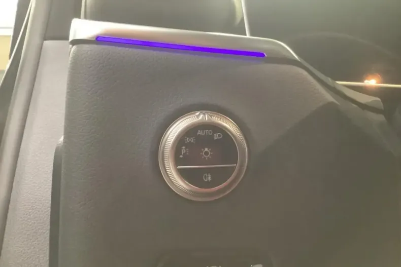 Mercedes-Benz GLC 300 (Clasa GLC) din 2025 cu 16.800 km - oferta MER180641 - foto 19