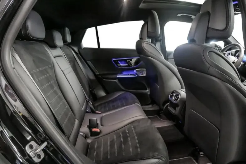 Mercedes-Benz GLC 300 (Clasa GLC) din 2024 cu 12.780 km - oferta MER180645 - foto 8