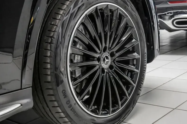 Mercedes-Benz GLC 300 (Clasa GLC) din 2024 cu 12.780 km - oferta MER180645 - foto 12